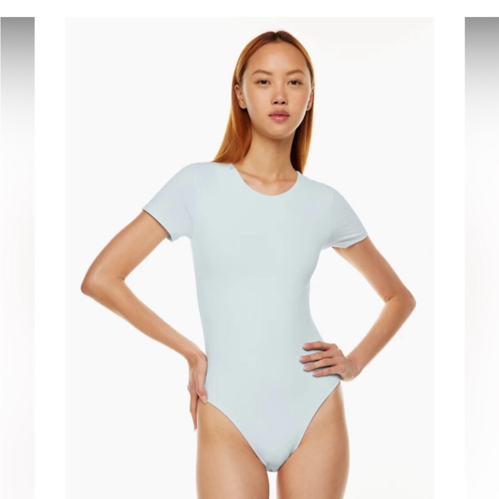 Babaton Sky Blue Short Sleeve Bodysuit